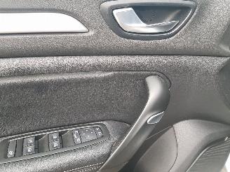 Renault Mégane Estate 1.3 TCe Intens picture 11