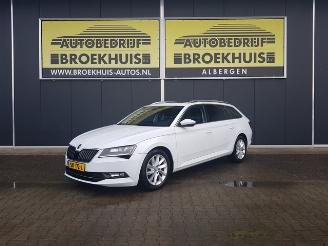 damaged passenger cars Skoda Superb Combi 1.4 TSI ACT Ambition Business 2018/5