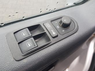 Volkswagen Transporter 2.5 TDI 340 4Motion MHD L2 picture 16