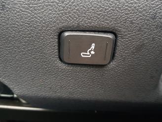 Toyota Corolla Touring Sports 1.8 Hybrid Trek picture 25