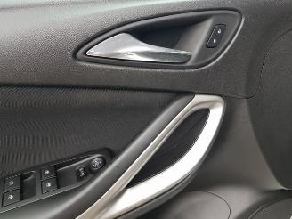Opel Astra 1.6 CDTI Business+ picture 22