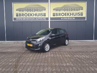 Schadeauto Kia Picanto 1.0 CVVT EconomyPlusLine 2018/10