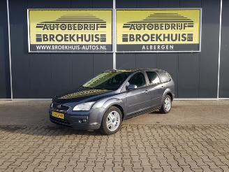 Schadeauto Ford Focus 1.6-16V Ghia 2008/1