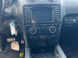 Mercedes ML ML II (164/4JG), SUV, 2005 / 2011 3.0 ML-320 CDI 4-Matic V6 24V picture 26