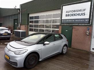 Volkswagen ID.3 ID.3 (E11/E12), Hatchback 5-drs, 2019 First, Life, Pro 58 kWh picture 2