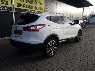 Nissan Qashqai 1.2 Premier Edition picture 7