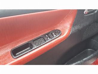 Peugeot 207 CC 1.6-16V T Sport picture 16