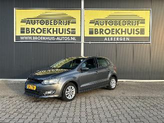 uszkodzony samochody osobowe Volkswagen Polo 1.4-16V Trendline 2010/6