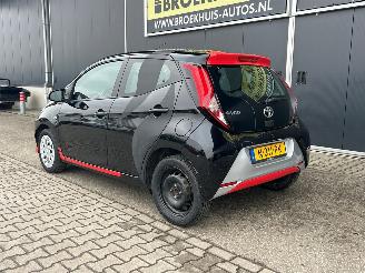 Toyota Aygo 1.0 VVT-i x-play picture 7