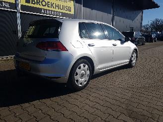 Volkswagen Golf 1.6 TDI Comfortline BlueMotion picture 7