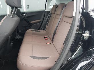 Peugeot 2008 1.2 VTi Active Pack Premium Automatic picture 14