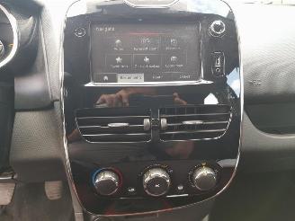 Renault Clio 0.9 TCe Expression picture 16