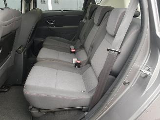 Renault Scenic 1.2 TCe Collection picture 17