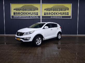 Voiture accidenté Kia Sportage 1.6 GDI 20th Anniversary 2014/2