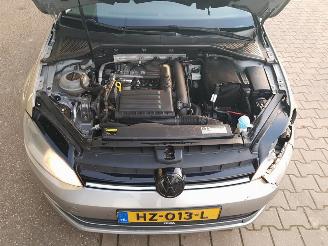 Volkswagen Golf 1.2 TSI Trendline picture 11