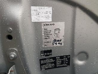 Volvo V-60 2.4 D6 AWD Plug-In Hybrid Pure Limited picture 20