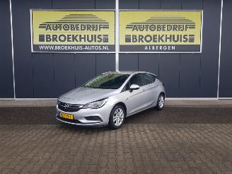 Coche accidentado Opel Astra 1.0 Edition 2016/2