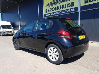 Peugeot 208 1.0 PureTech Access picture 8
