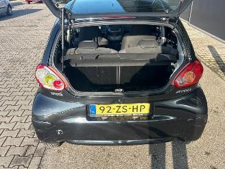 Toyota Aygo 1.0-12V Sport picture 11