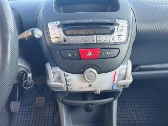 Toyota Aygo 1.0-12V Sport picture 16