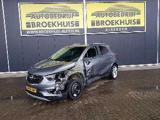 uszkodzony samochody osobowe Opel Mokka X 1.4 Turbo Black Edition 2019/1