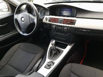 BMW 3-serie Touring 318d Corporate Lease picture 17