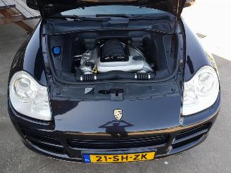 Porsche Cayenne 4.5 S picture 10