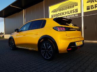 Peugeot 208 1.2 PureTech GT-Line picture 7