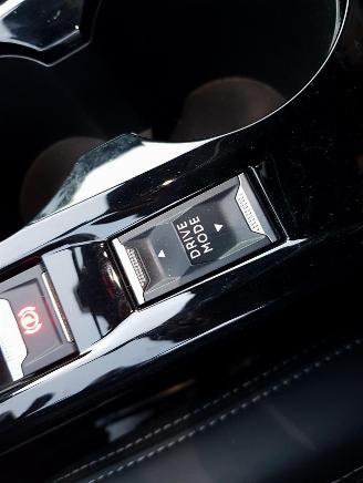 Peugeot 208 1.2 PureTech GT-Line picture 30