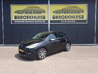 Voiture accidenté Citroën C3 1.2 VTi Collection 2013/1