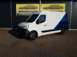 damaged commercial vehicles Renault Master T35 2.3 dCi 150 L2H3 Energy 2020/7