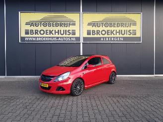 damaged passenger cars Opel Corsa 1.6-16V T Color Edition GSI 2010/10