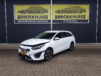 Avarii autoturisme Kia Ceed Sportswagon 1.6 GDI PHEV DynamicPlusLine 2022/9