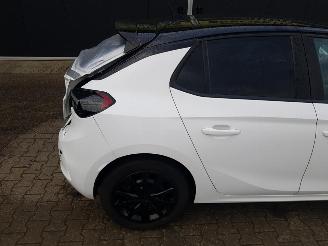 Opel Corsa 1.2 Edition picture 10