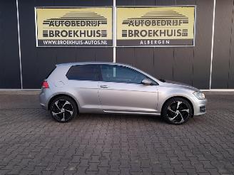 Volkswagen Golf 1.2 TSI Trendline picture 4