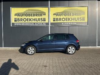 Volkswagen Golf 1.2 TSI Highline picture 2