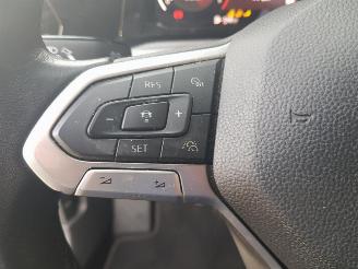 Volkswagen Golf 1.5 TSI Style picture 31