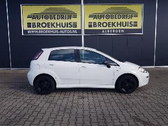Fiat Punto Evo 0.9 TwinAir Young picture 4