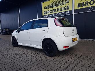 Fiat Punto Evo 0.9 TwinAir Young picture 8