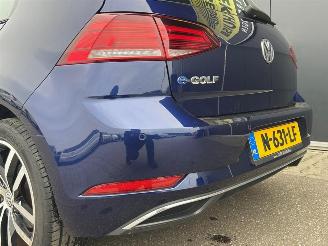 Volkswagen e-Golf e-Golf picture 17