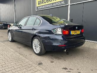 BMW 3-serie 320i xDrive High Executive picture 8