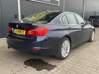 BMW 3-serie 320i xDrive High Executive picture 7