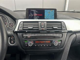 BMW 3-serie 320i xDrive High Executive picture 21