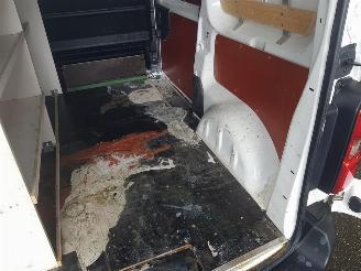 Peugeot Expert 2.0 BlueHDI 120 Standard Premium picture 17