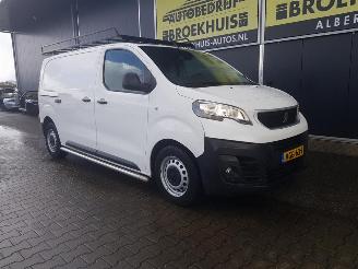 Peugeot Expert 2.0 BlueHDI 120 Standard Premium picture 6