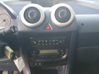 Peugeot 1007 1007 (KM), Hatchback 3-drs, 2004 / 2011 1.4 picture 26