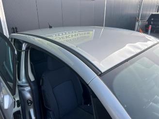 Peugeot 1007 1007 (KM), Hatchback 3-drs, 2004 / 2011 1.4 picture 17