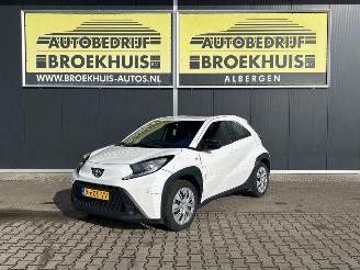 krockskadad bil auto Toyota Aygo X 1.0 VVT-i MT Play 2024/3