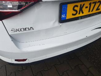 Skoda Superb Combi 1.4 TSI ACT Ambition Business picture 9