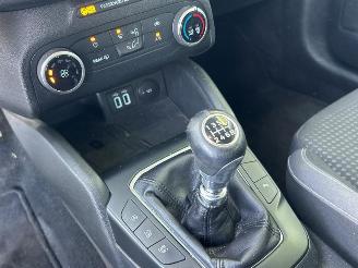 Ford Focus Wagon 1.0 EcoBoost Trend Edition Business picture 25